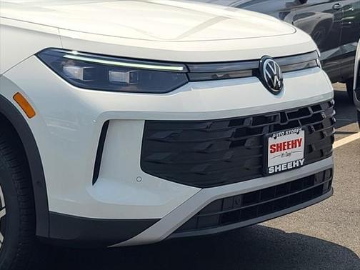 2025 Volkswagen Tiguan 2.0T SE 4MOTION