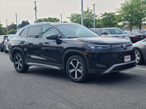 2025 Volkswagen Tiguan 2.0T SE 4MOTION