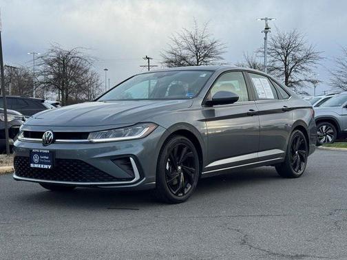 2025 Volkswagen Jetta 1.5T SE