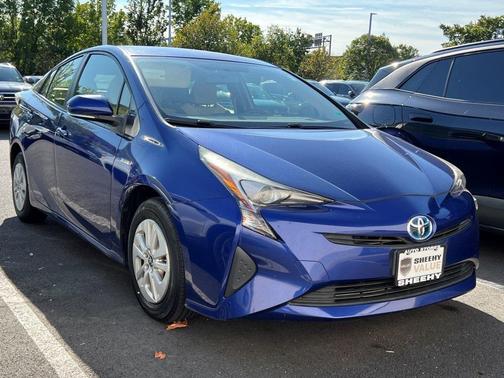 2016 Toyota Prius Two