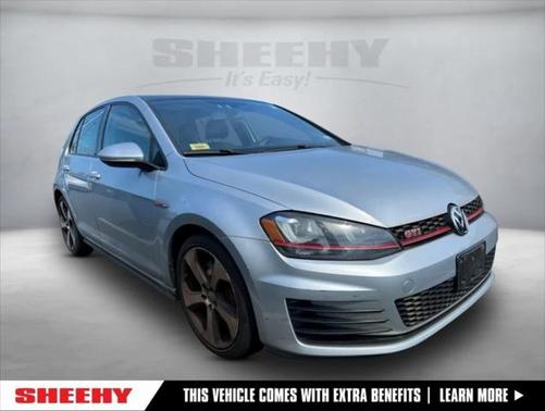 2017 Volkswagen Golf GTI 2.0T SE 4-Door
