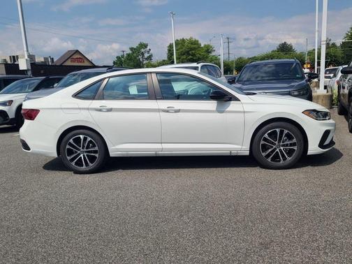 2025 Volkswagen Jetta 1.5T Sport