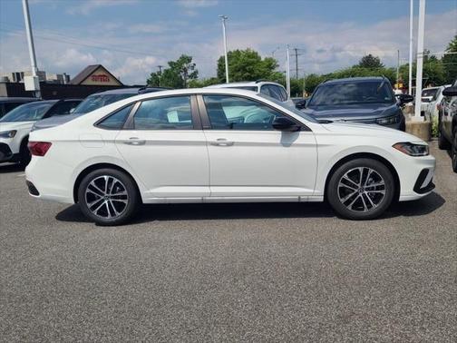 2025 Volkswagen Jetta 1.5T Sport