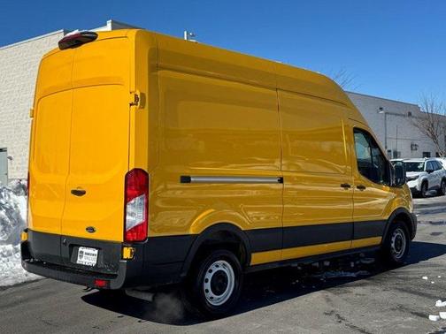 2021 Ford Transit-250 Base