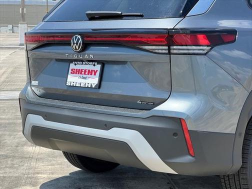 2025 Volkswagen Tiguan 2.0T SE 4MOTION