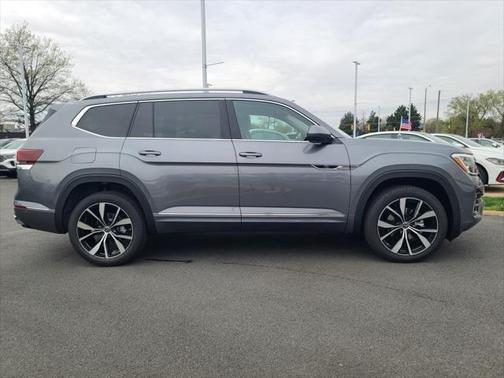 2025 Volkswagen Atlas 2.0T SEL Premium R-Line 4MOTION