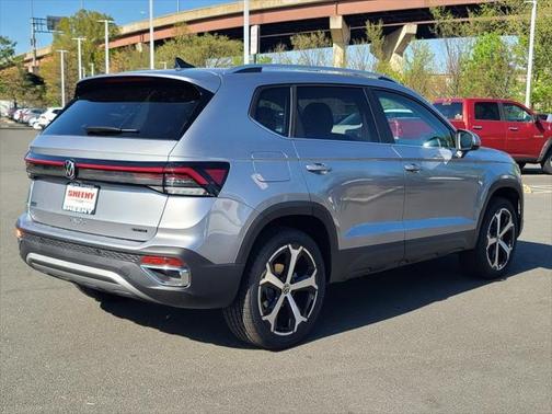 2025 Volkswagen Taos 1.5T SEL