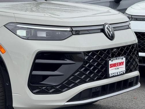 2026 Volkswagen Tiguan 2.0T SEL R-Line 4MOTION