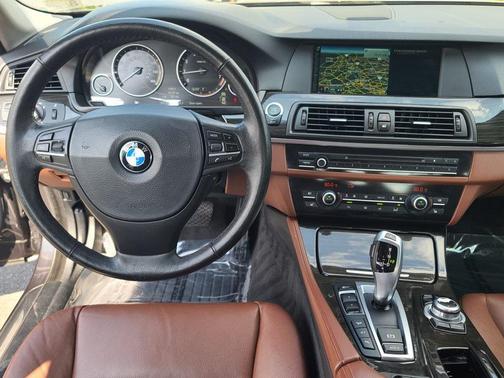 2013 BMW 528 xDrive