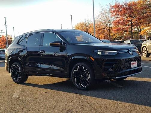 2026 Volkswagen Tiguan 2.0T SEL R-Line 4MOTION