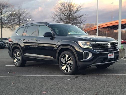 2026 Volkswagen Atlas 2.0T SE w/Technology 4MOTION
