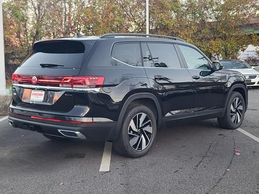 2026 Volkswagen Atlas 2.0T SE w/Technology 4MOTION