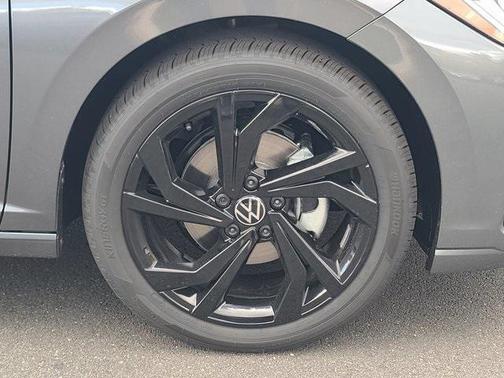 2026 Volkswagen Jetta 1.4T SE