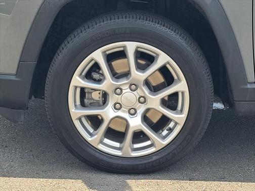 2023 Jeep Compass Latitude Lux