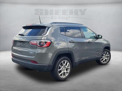 2023 Jeep Compass Latitude Lux