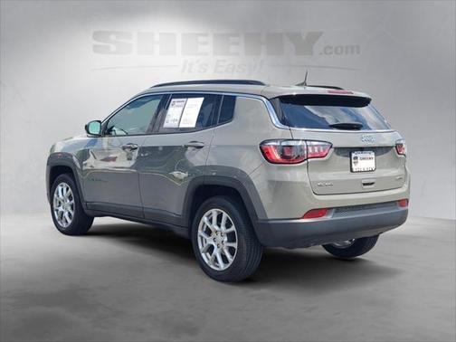2023 Jeep Compass Latitude Lux