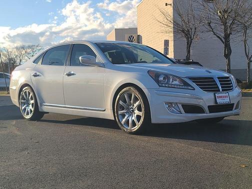 2013 Hyundai Equus Signature