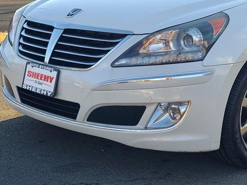 2013 Hyundai Equus Signature