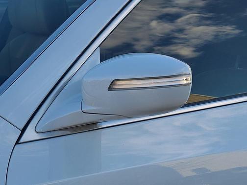 2013 Hyundai Equus Signature