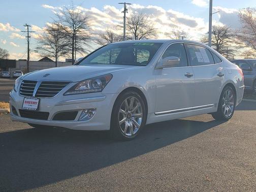 2013 Hyundai Equus Signature