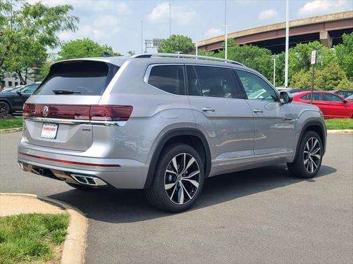 2025 Volkswagen Atlas 2.0T SEL Premium R-Line 4MOTION