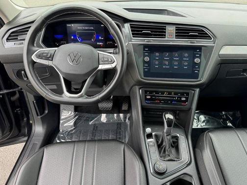 2022 Volkswagen Tiguan 2.0T SE 4MOTION