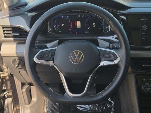 2023 Volkswagen Taos 1.5T SEL