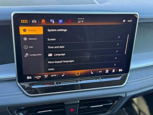 2025 Volkswagen Tiguan 2.0T SE 4MOTION