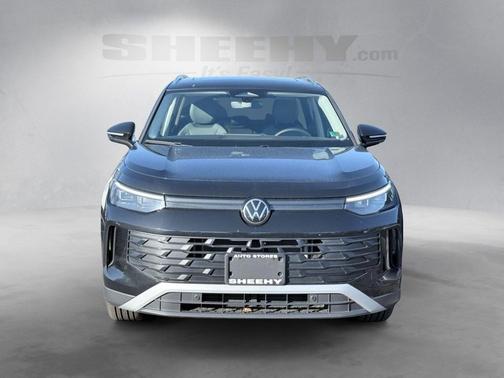 2025 Volkswagen Tiguan 2.0T SE 4MOTION