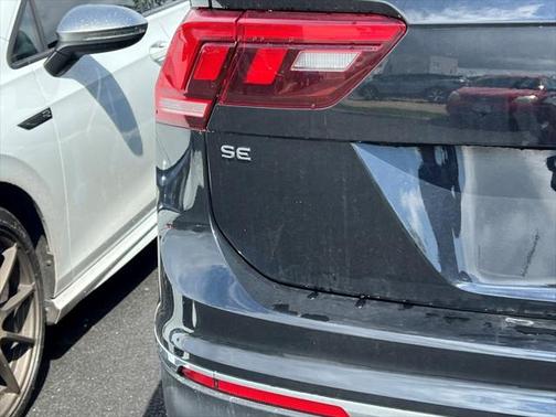 2022 Volkswagen Tiguan 2.0T SE 4MOTION