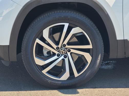 2022 Volkswagen Atlas 2.0T SEL