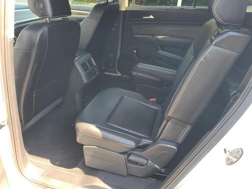 2022 Volkswagen Atlas 2.0T SEL