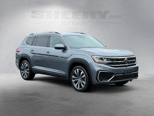 Platinum Gray Metallic 2022 Volkswagen Atlas 3.6L SEL Premium