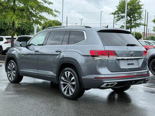 Platinum Gray Metallic 2022 Volkswagen Atlas 3.6L SEL Premium