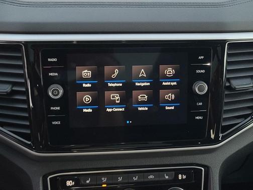 2023 Volkswagen Atlas 3.6L SE w/Technology