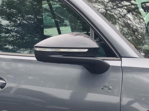 2025 Volkswagen Tiguan 2.0T SE R-Line Black 4MOTION