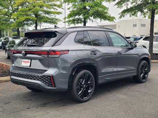 2025 Volkswagen Tiguan 2.0T SE R-Line Black 4MOTION