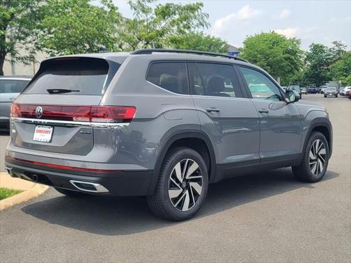 2025 Volkswagen Atlas 2.0T SE w/Technology 4MOTION
