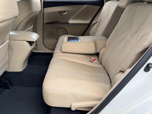 Blizzard Pearl 2015 Toyota Venza LE