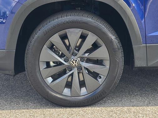 2024 Volkswagen Taos 1.5T S