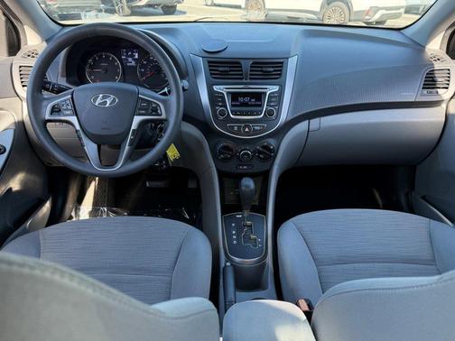 2015 Hyundai Accent GLS