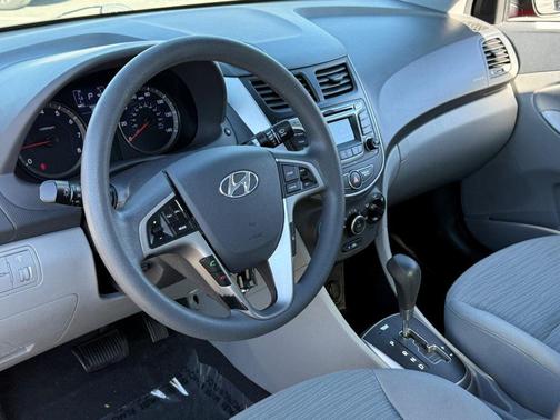 2015 Hyundai Accent GLS