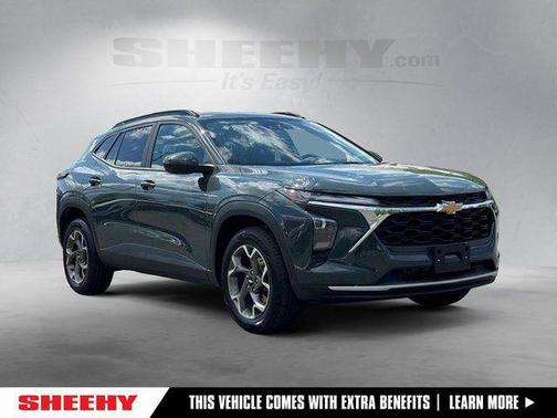 Cypress Gray 2025 Chevrolet Trax LT