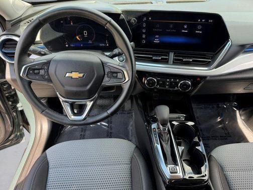 Cypress Gray 2025 Chevrolet Trax LT