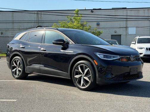 Deep Black 2023 Volkswagen ID.4 Pro S