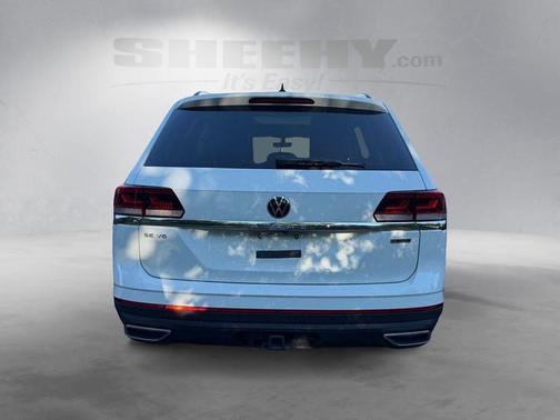 Pure White 2022 Volkswagen Atlas 3.6L SE w/Technology
