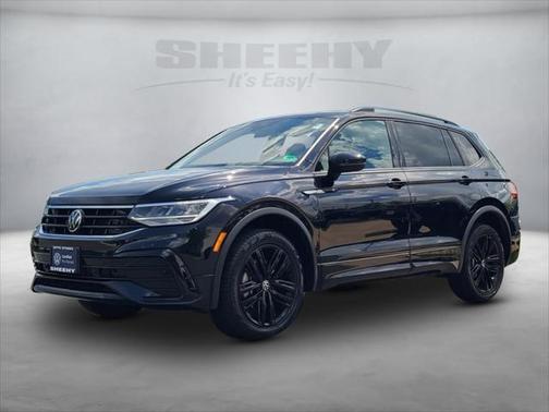 2022 Volkswagen Tiguan 2.0T SE R-Line Black 4MOTION