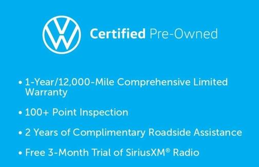 Photo 3 of 32 of 2017 Volkswagen Golf SportWagen TSI S