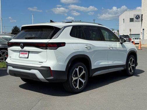 White 2026 Volkswagen Tiguan 2.0T SE 4MOTION