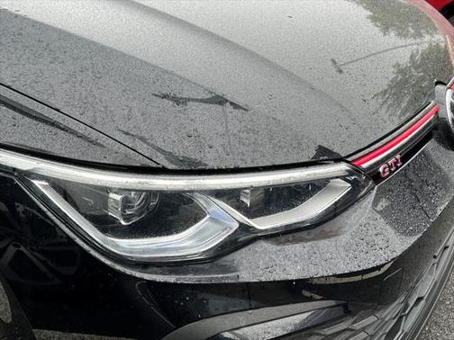 2024 Volkswagen Golf GTI 2.0T SE DSG